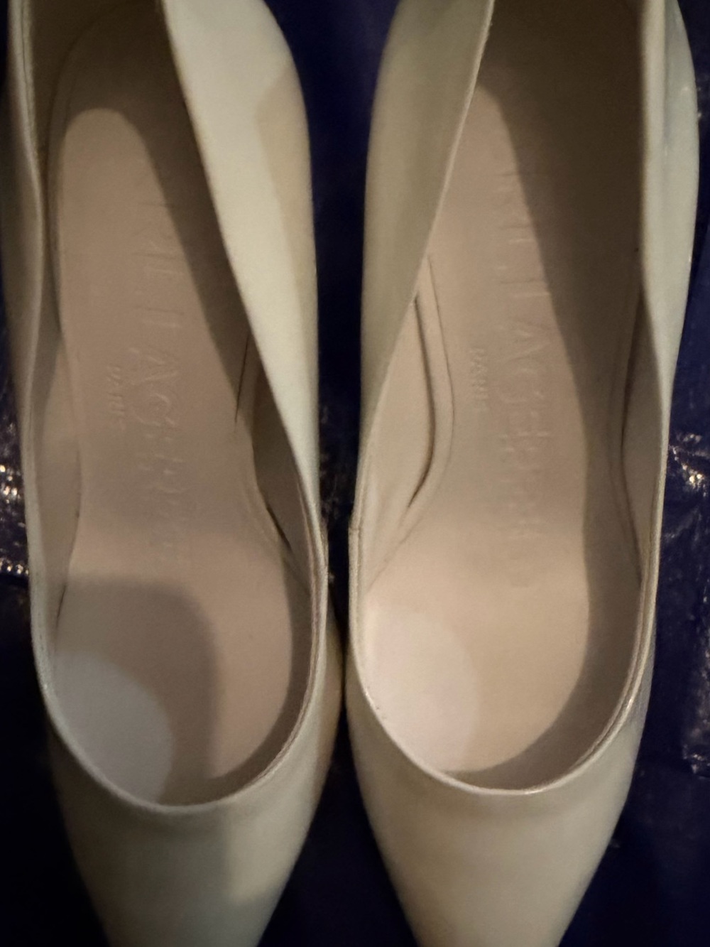 Karl Lagerfeld Cream Pointed Toe Leather Heels 5.5M